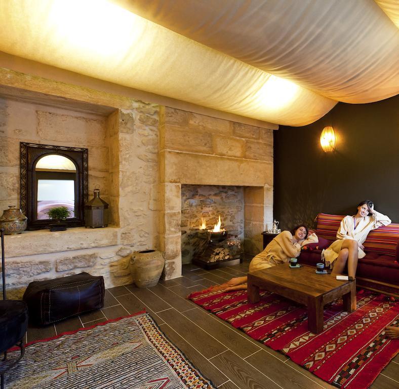 Castel Peyssard Bed & Breakfast Périgueux Екстериор снимка