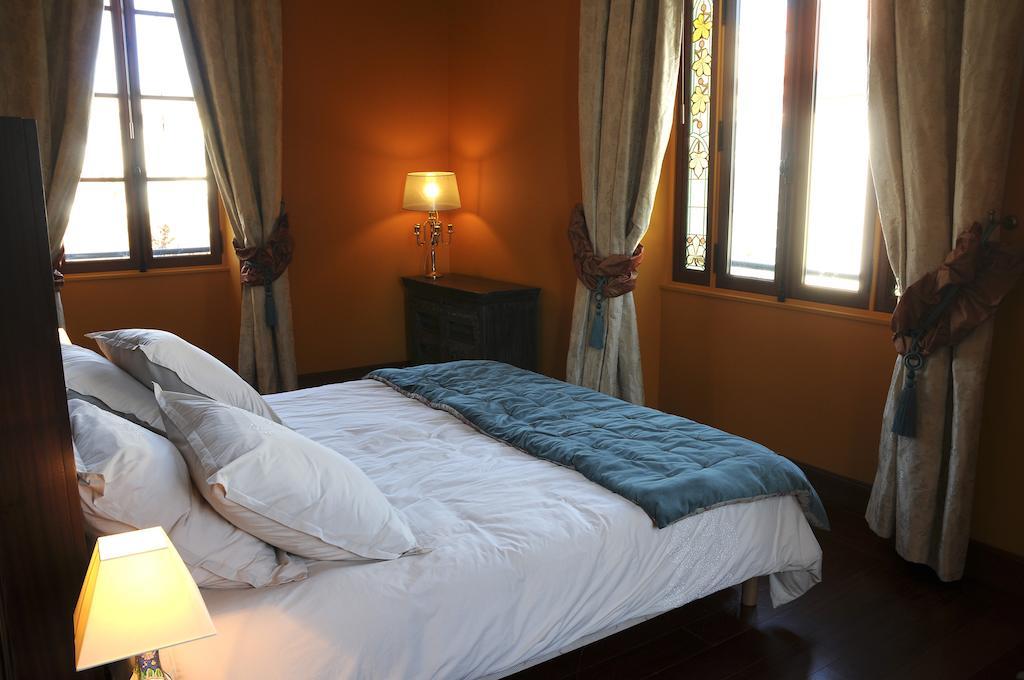 Castel Peyssard Bed & Breakfast Périgueux Стая снимка